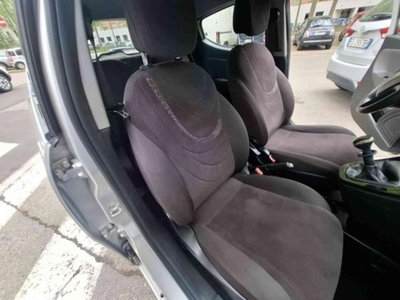 Lancia Ypsilon 1.2 69 CV 5 porte Gold (14)