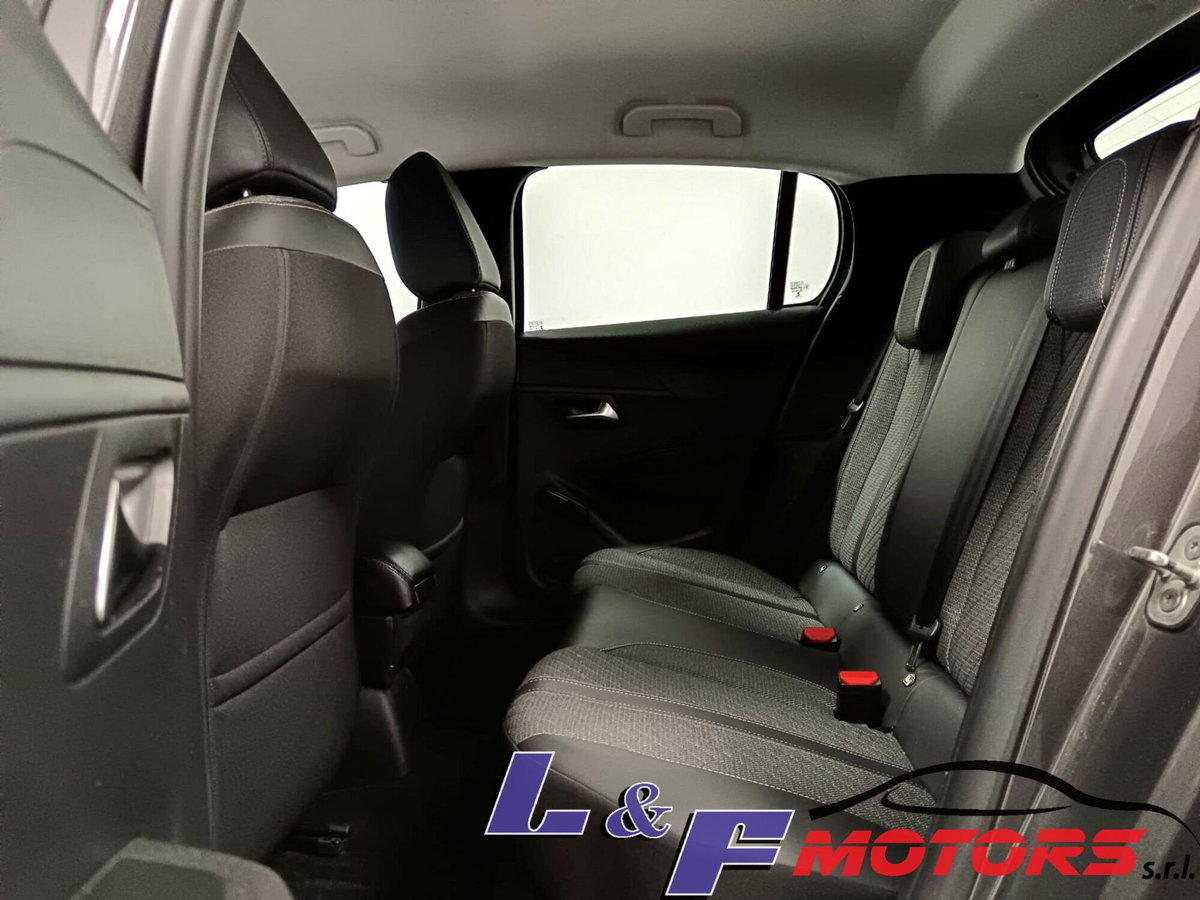 Peugeot 208 PureTech 100 Stop&Start 5 porte Allure (16)