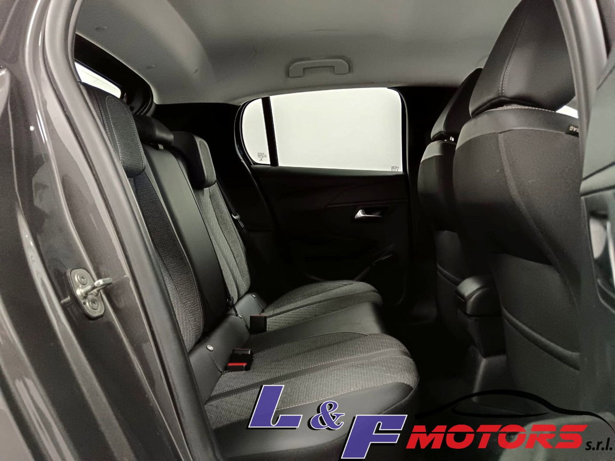 Peugeot 208 PureTech 100 Stop&Start 5 porte Allure (18)