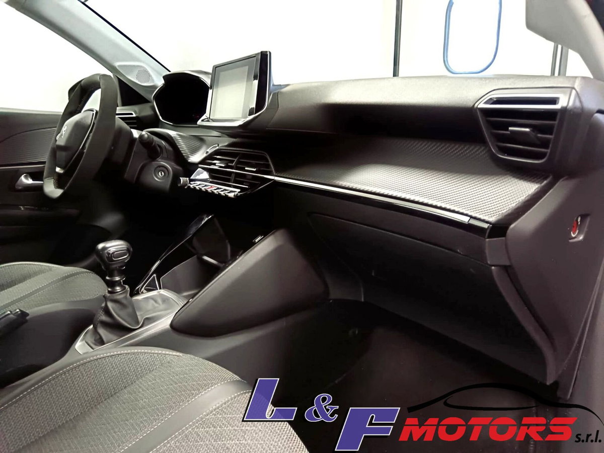 Peugeot 208 PureTech 100 Stop&Start 5 porte Allure (19)