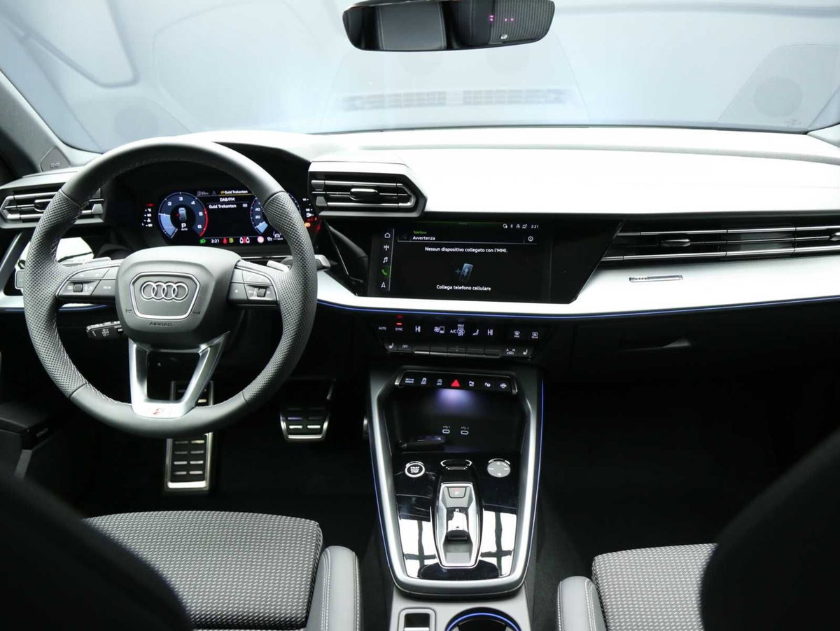 Audi A3 Sportback 35 TDI S tronic S line edition (11)