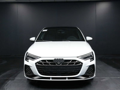 Audi A3 Sportback 35 TFSI S tronic S line edition (2)