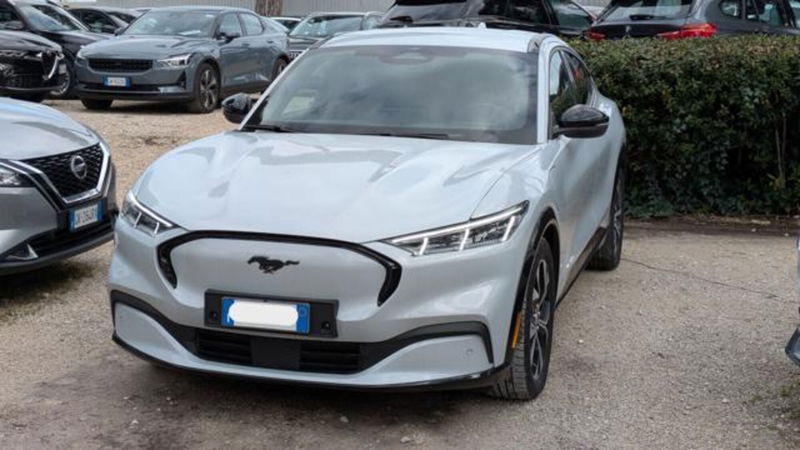 Ford Mustang Mach-E Standard 269CV
