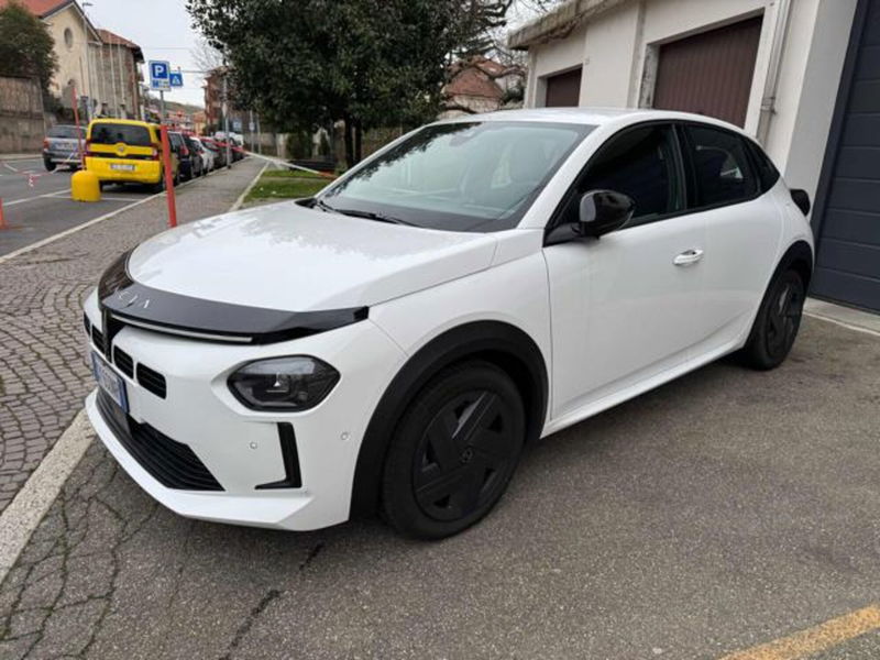 Lancia Ypsilon 1.2 mhev Edizione Cassina e-dct