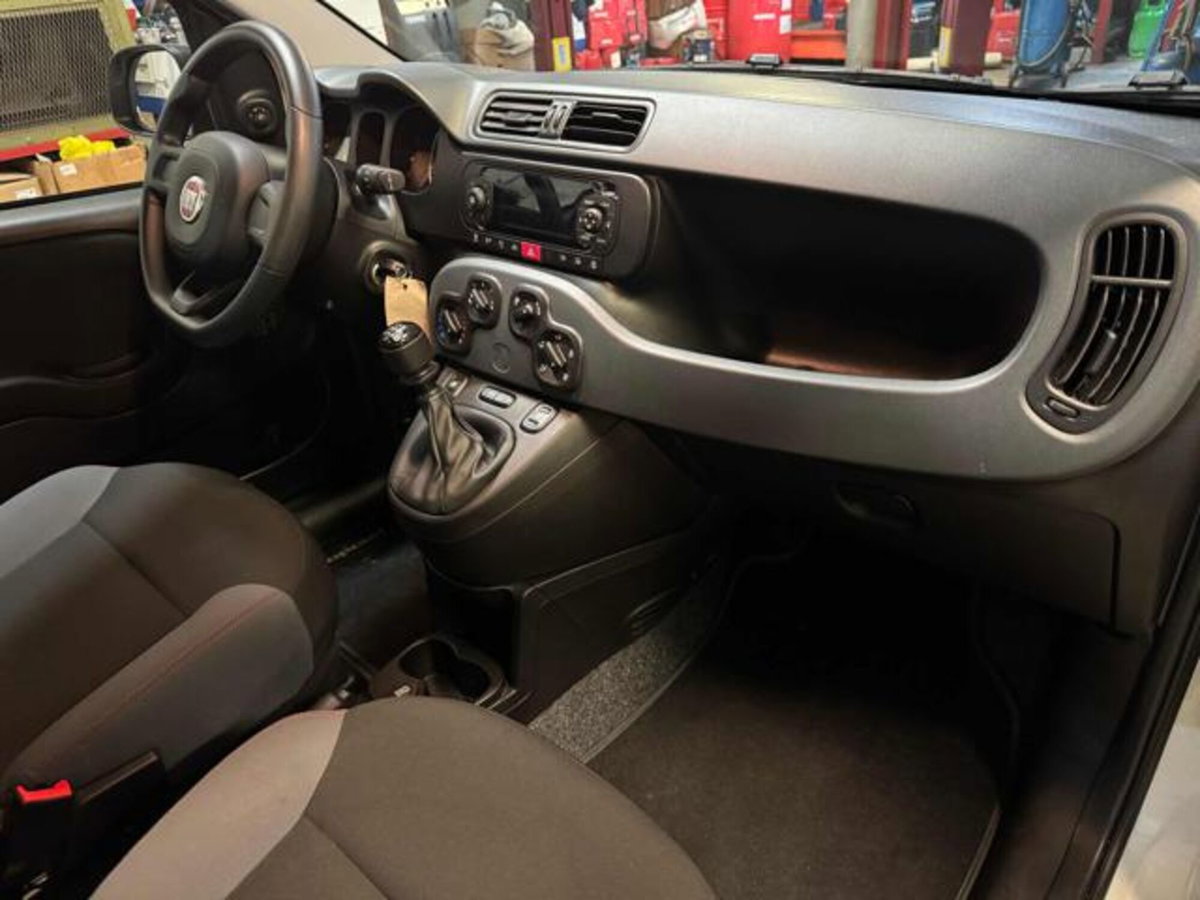 Fiat Panda 1.3 MJT 95 CV S&S 4x4 (3)