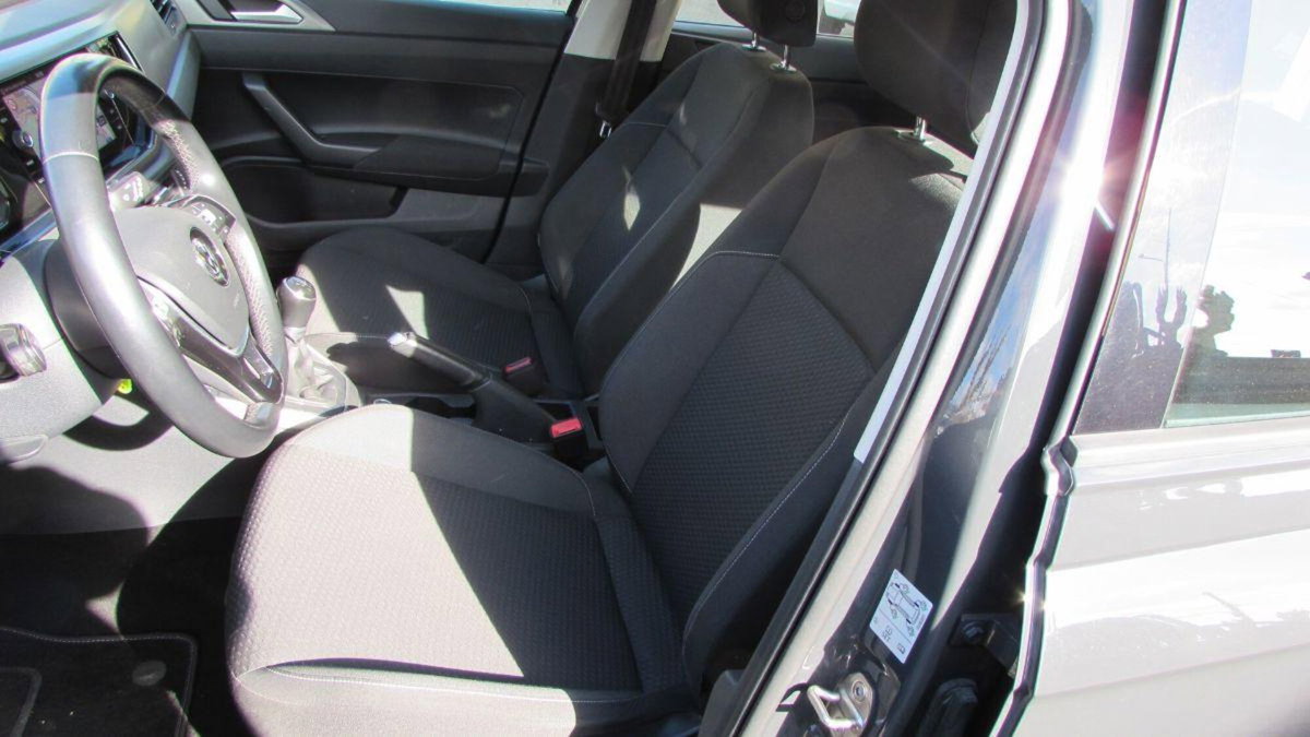 Volkswagen Polo 1.0 tsi R-Line 95cv (12)
