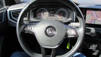 Volkswagen Polo 1.0 tsi R-Line 95cv (13)