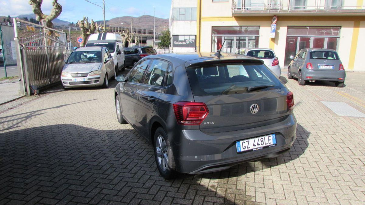 Volkswagen Polo 1.0 tsi R-Line 95cv (3)