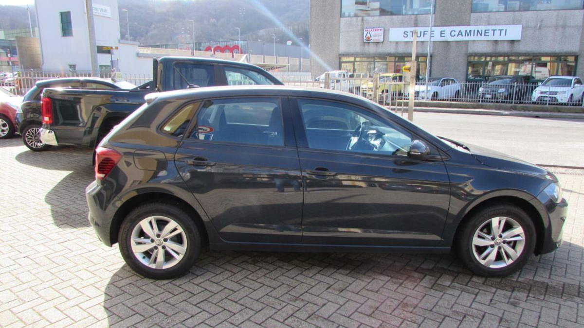 Volkswagen Polo 1.0 tsi R-Line 95cv (6)