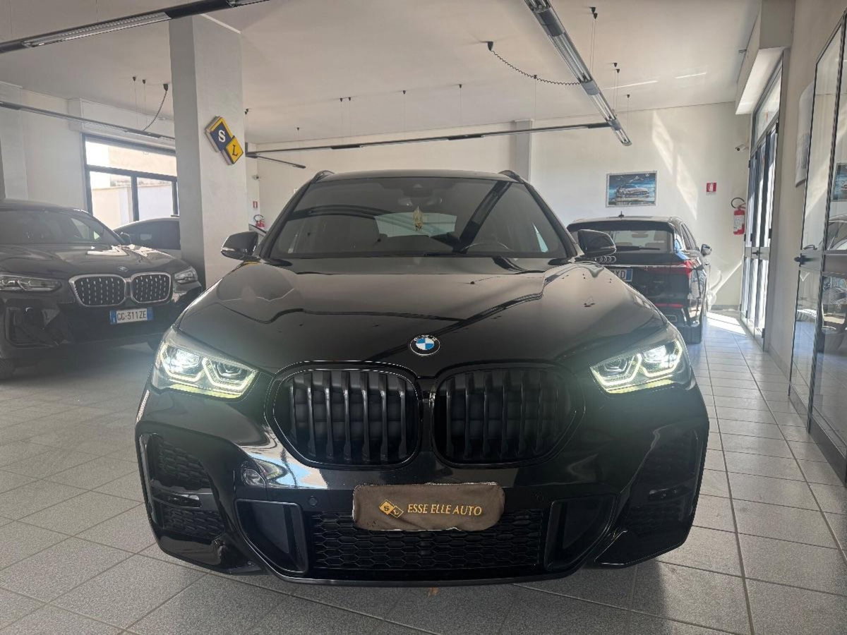 BMW X1 sDrive 18d Msport (2)