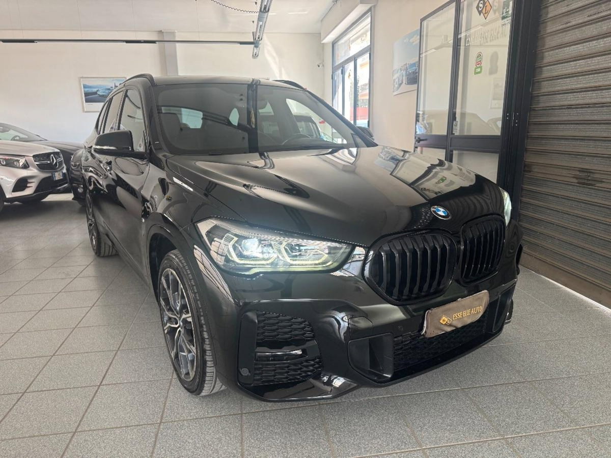 BMW X1 sDrive 18d Msport (3)