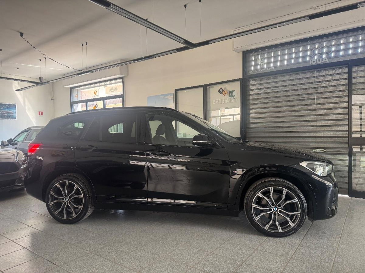 BMW X1 sDrive 18d Msport (4)