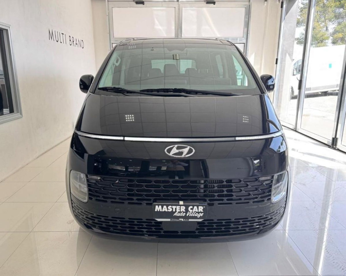 Hyundai Staria 2.2 2wd auto (5)