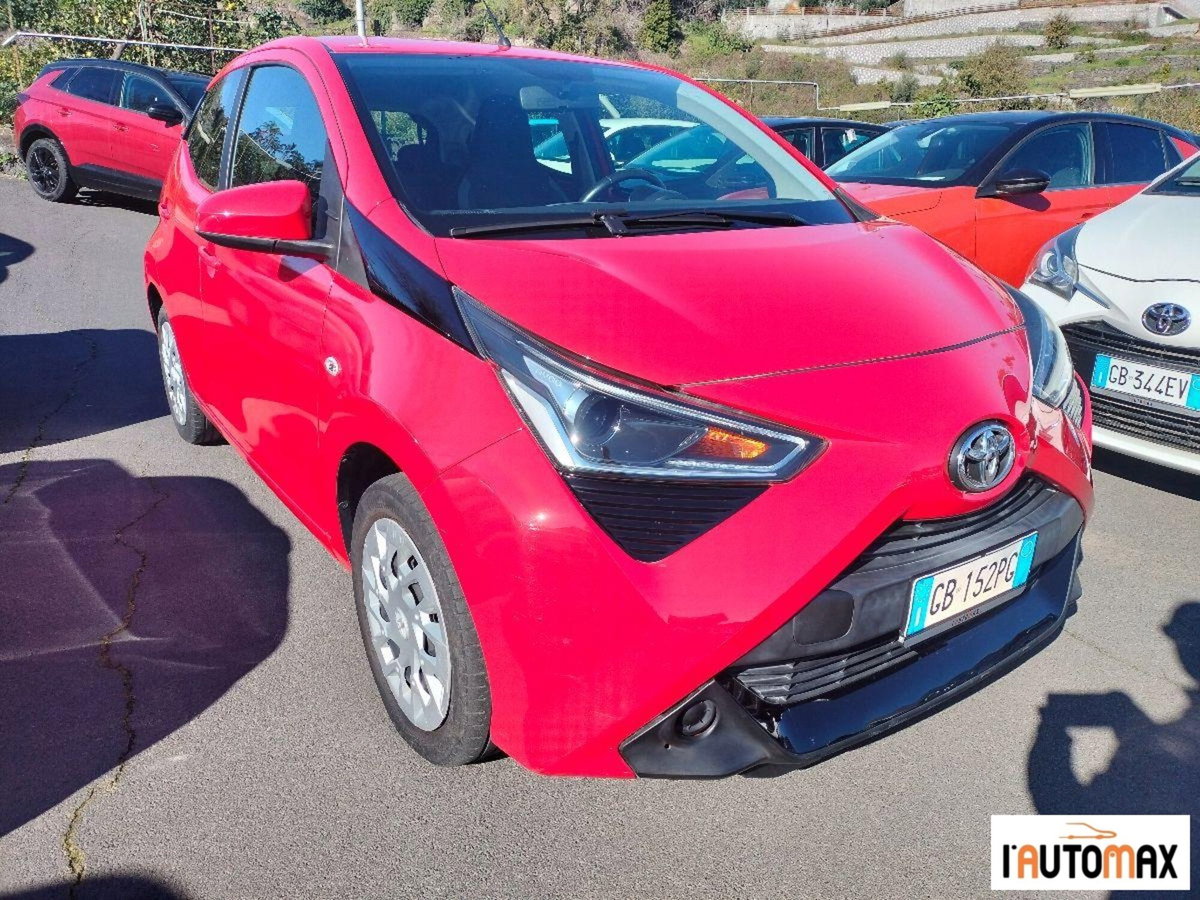 Toyota Aygo 1.0 VVT-i 72 CV 5 porte x-cool MMT