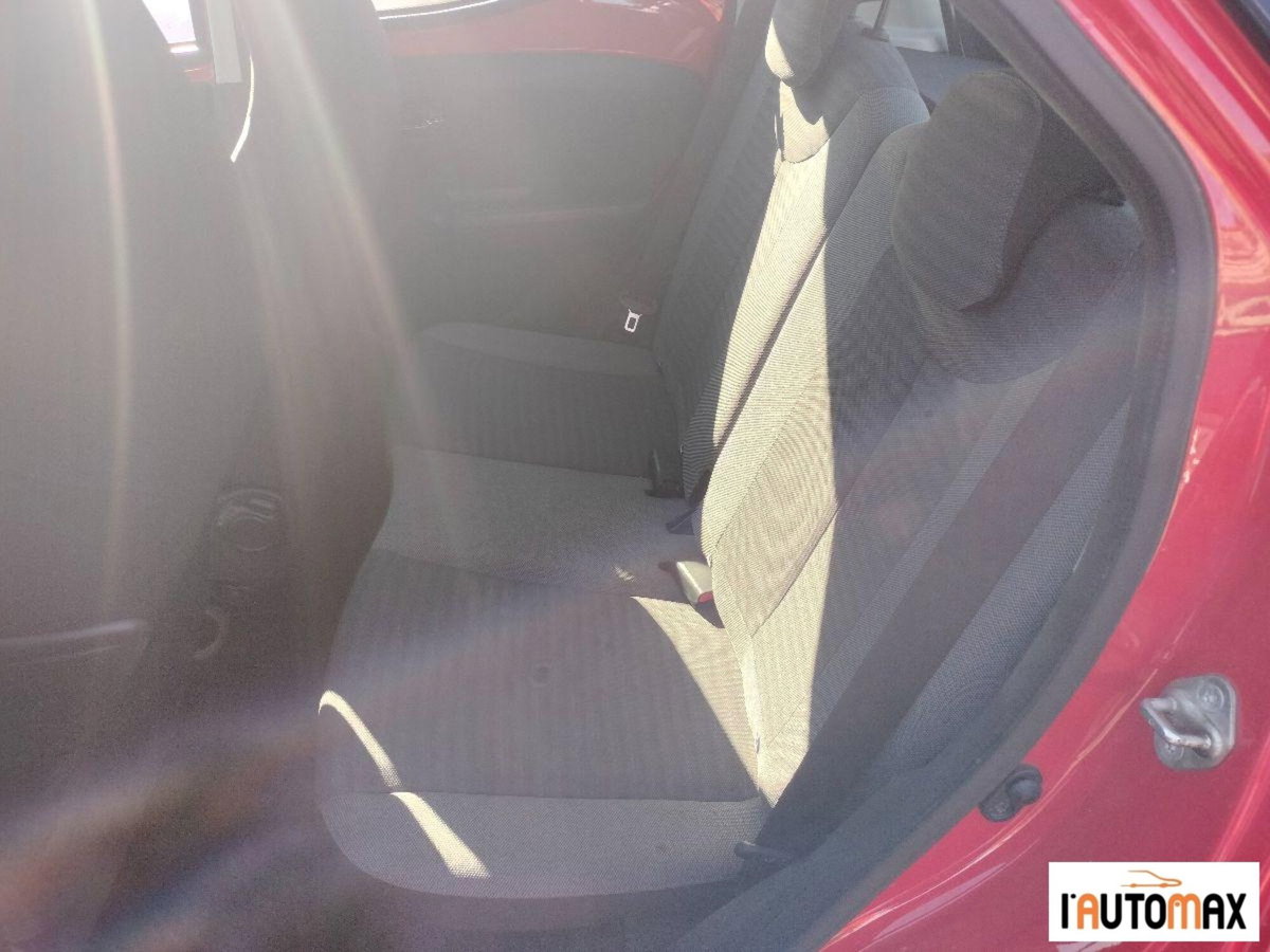 Toyota Aygo 1.0 VVT-i 72 CV 5 porte x-cool MMT (11)