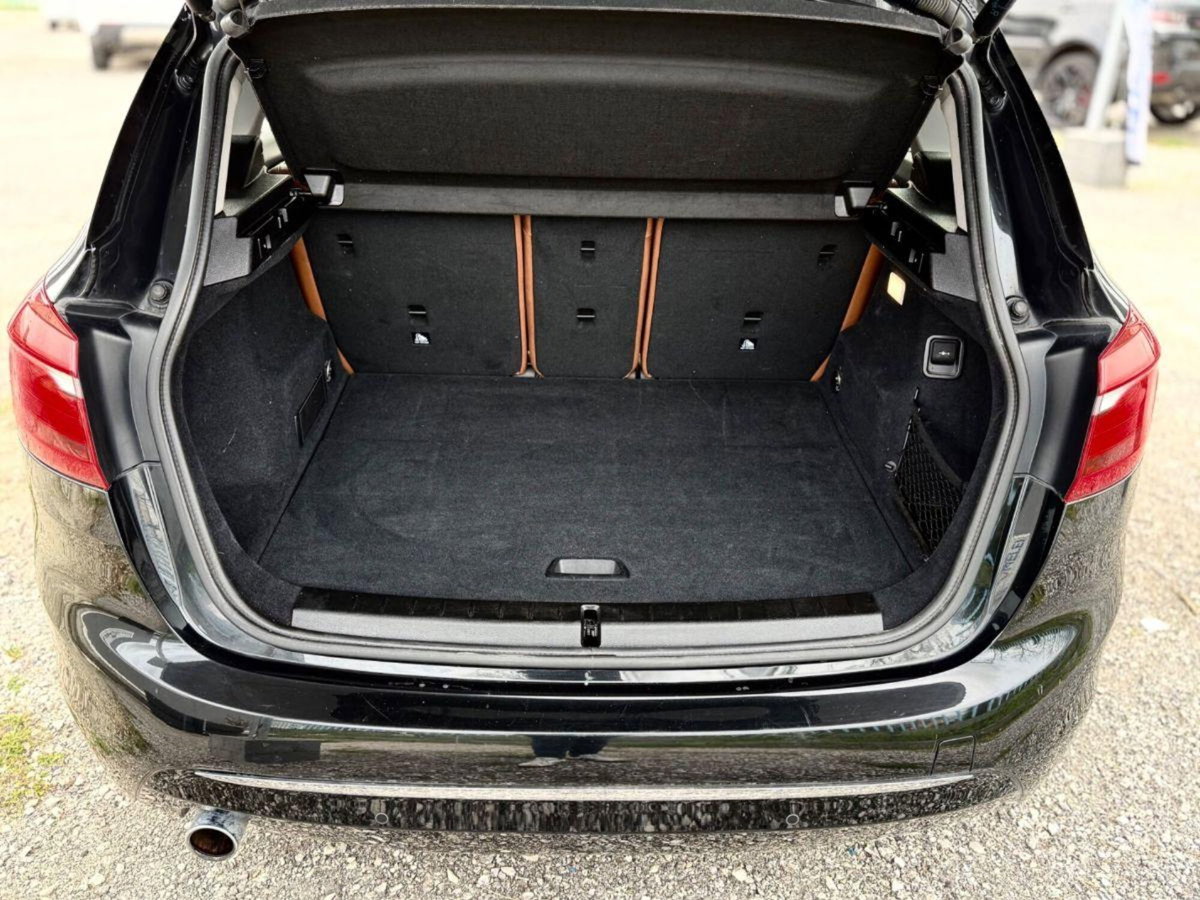 BMW Serie 2 Active Tourer 216d  Luxury (9)