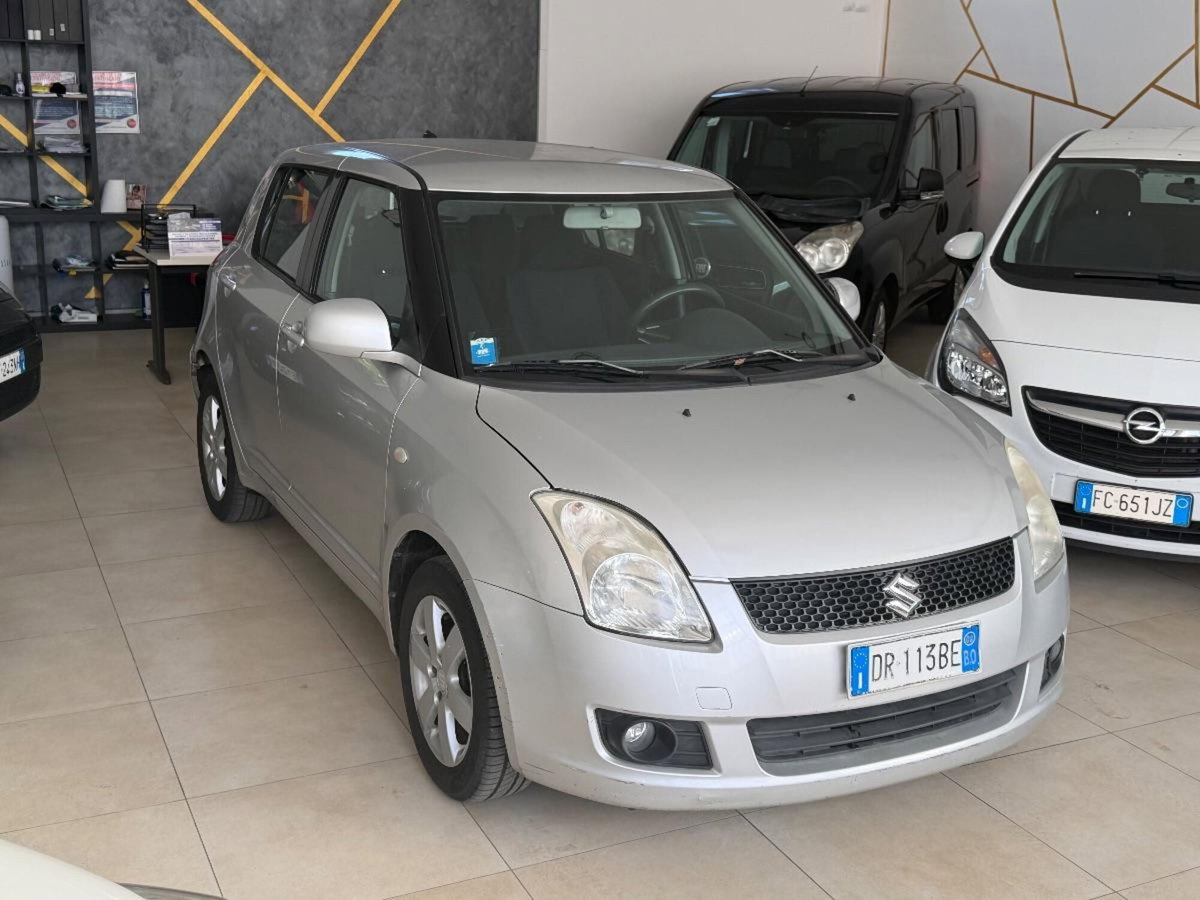 Suzuki Swift 1.3 4x4 5p. GL (3)