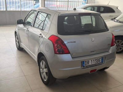 Suzuki Swift 1.3 4x4 5p. GL (7)