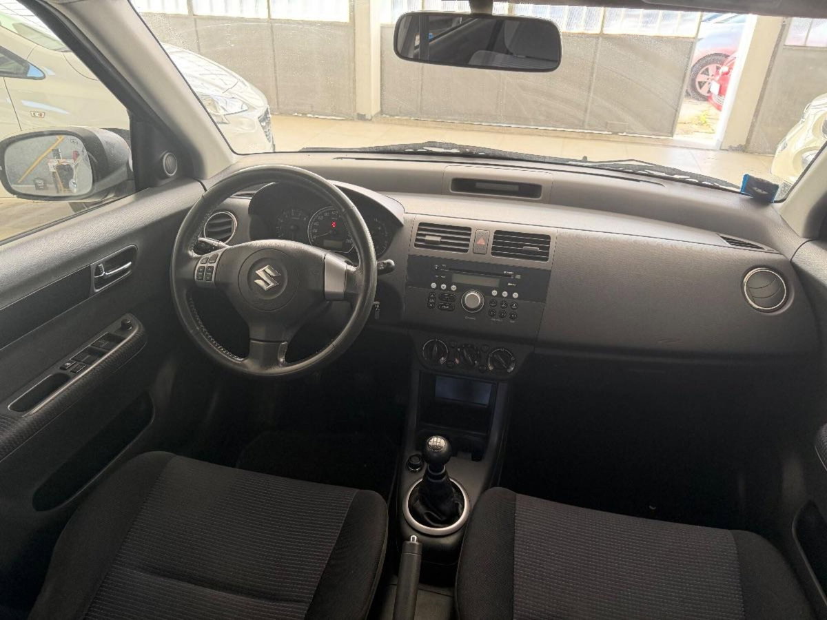 Suzuki Swift 1.3 4x4 5p. GL (9)