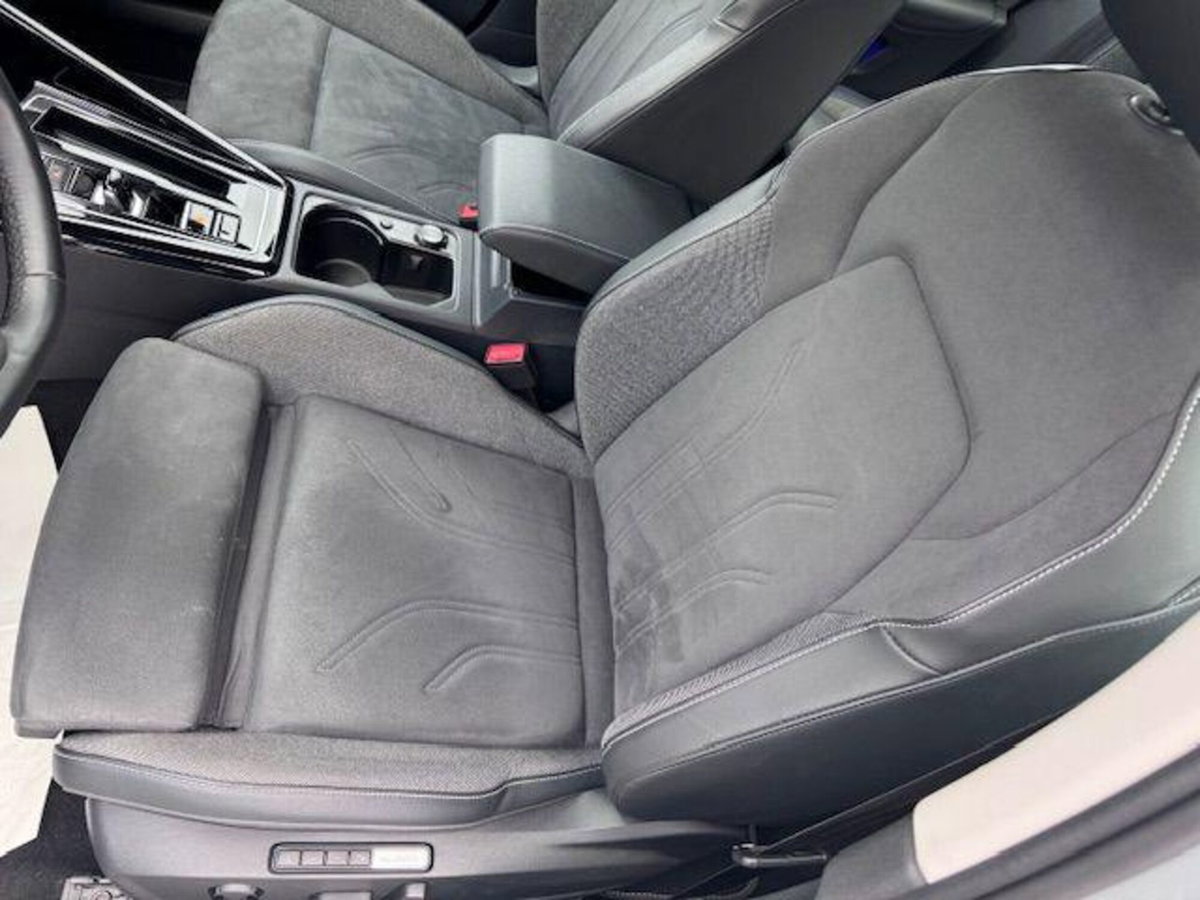 Volkswagen Golf 2.0 TDI 150 CV DSG SCR Style (16)