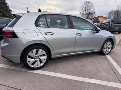 Volkswagen Golf 2.0 TDI 150 CV DSG SCR Style (4)