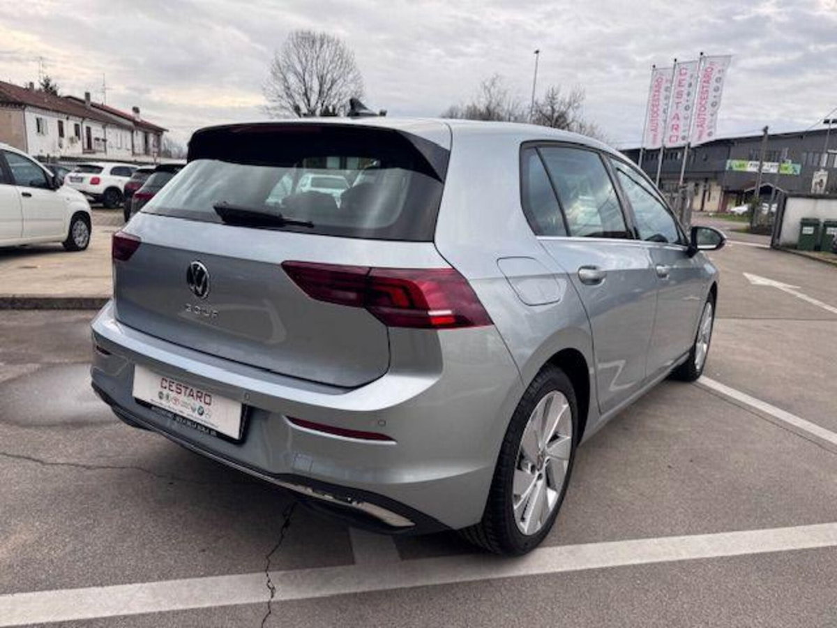 Volkswagen Golf 2.0 TDI 150 CV DSG SCR Style (5)