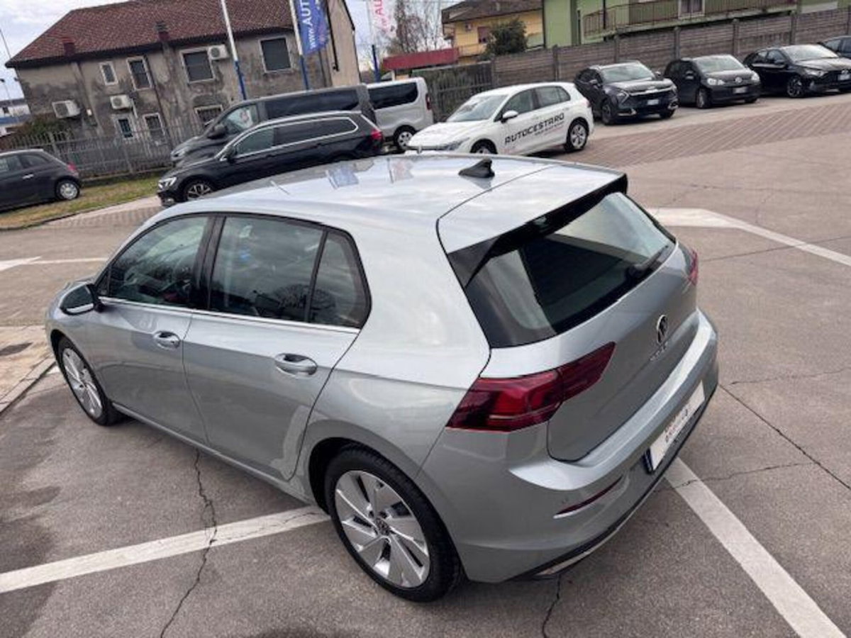 Volkswagen Golf 2.0 TDI 150 CV DSG SCR Style (7)