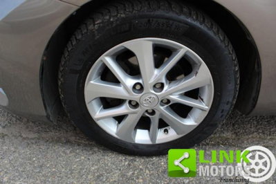 Toyota Auris 1.4 D-4D 5 porte Active (11)