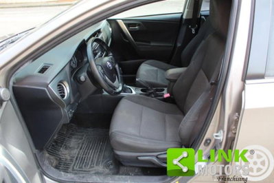 Toyota Auris 1.4 D-4D 5 porte Active (12)