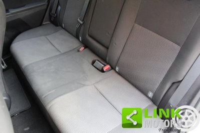 Toyota Auris 1.4 D-4D 5 porte Active (17)