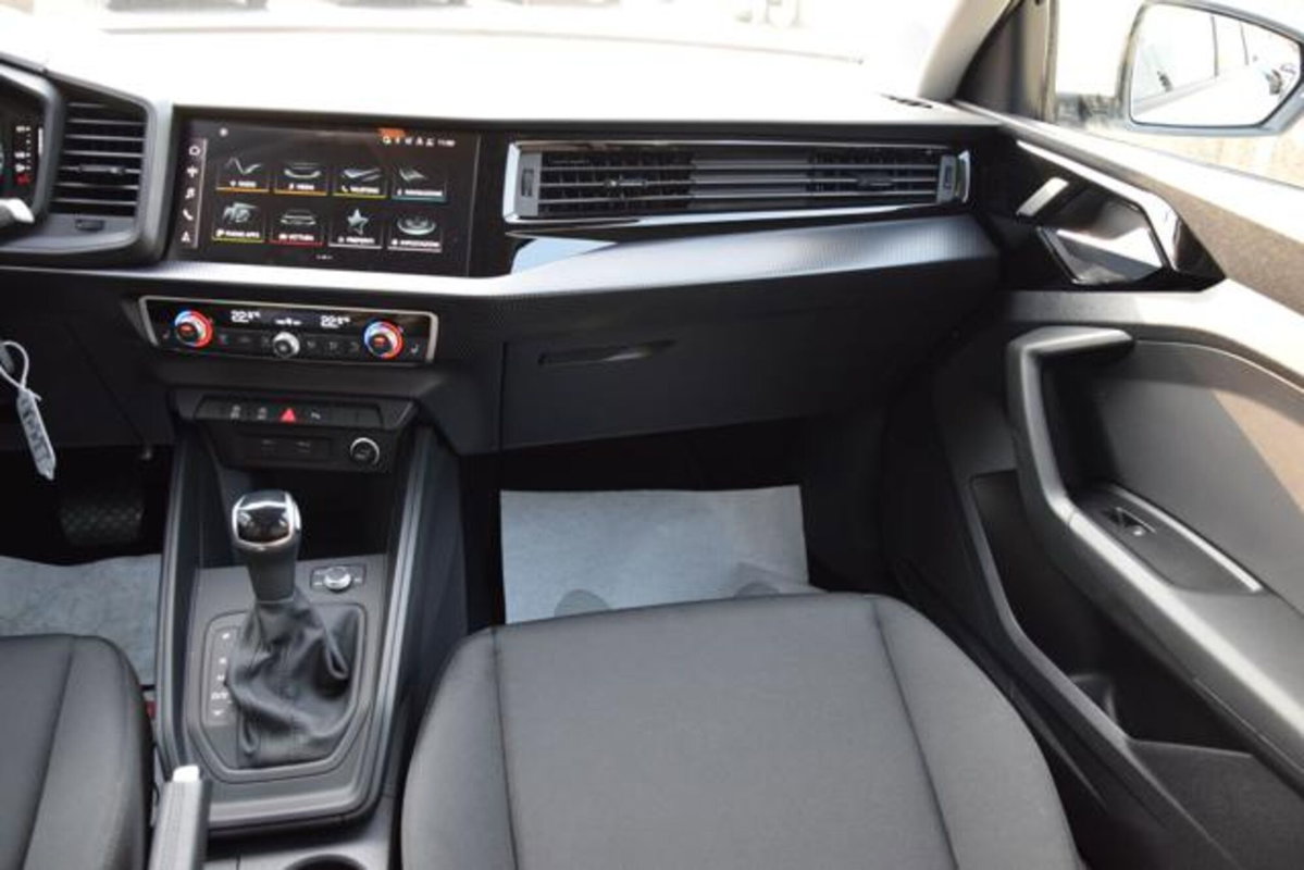 Audi A1 Sportback 30 1.0 tfsi Business 116cv (6)