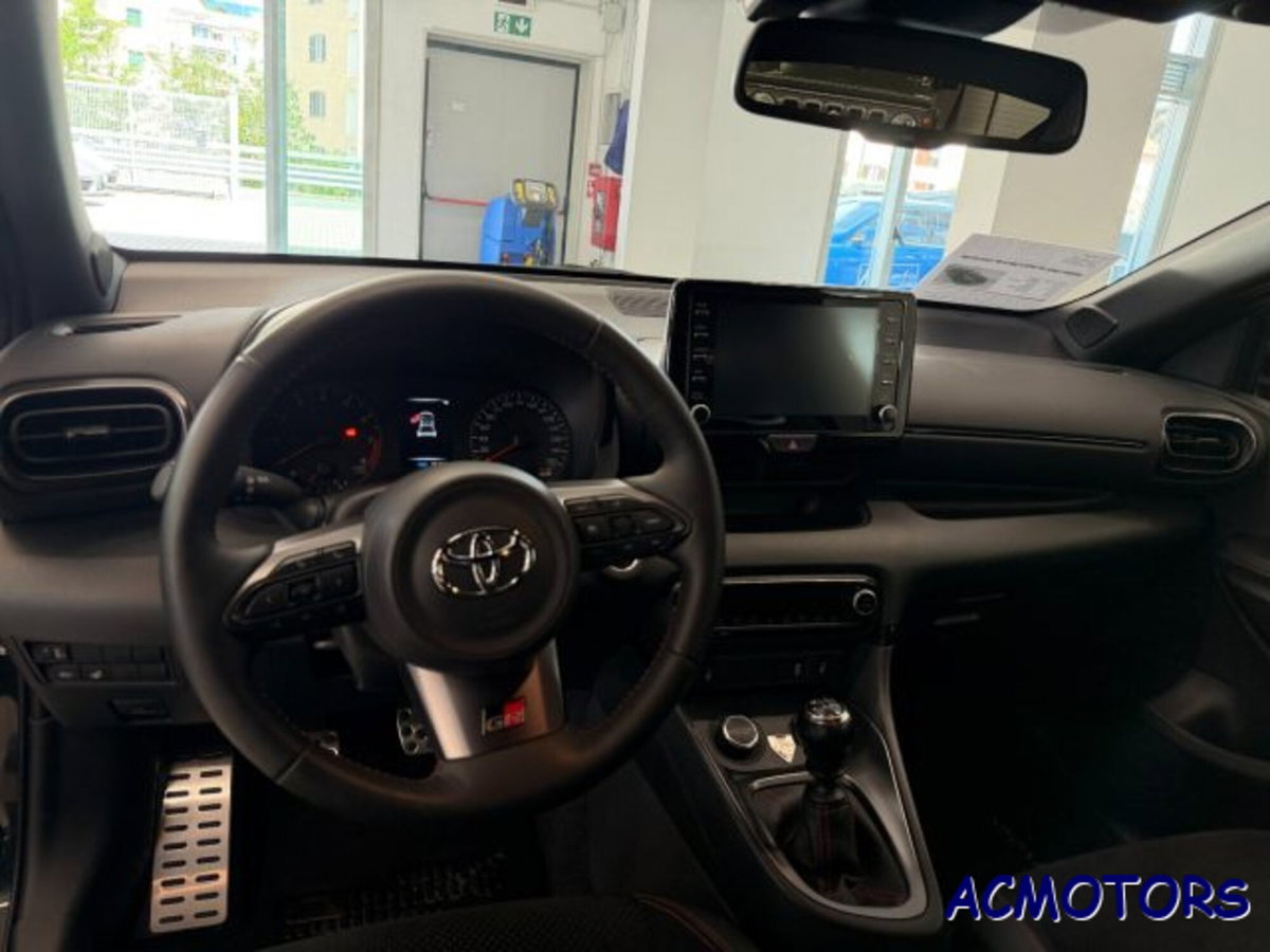 Toyota GR Yaris 1.6 Turbo 3 porte GR Yaris Circuit (9)