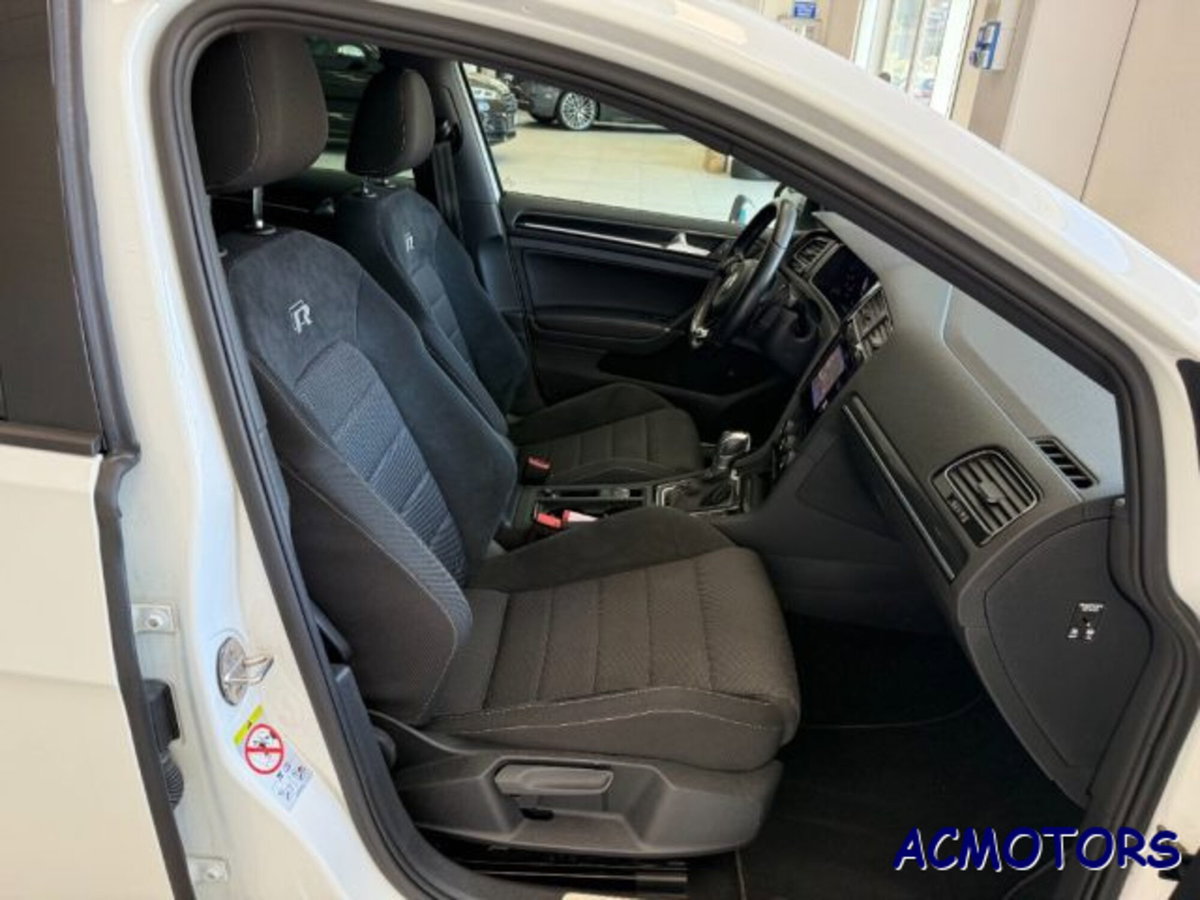 Volkswagen Golf R 2.0 TSI DSG 4MOTION 5p. BMT (14)