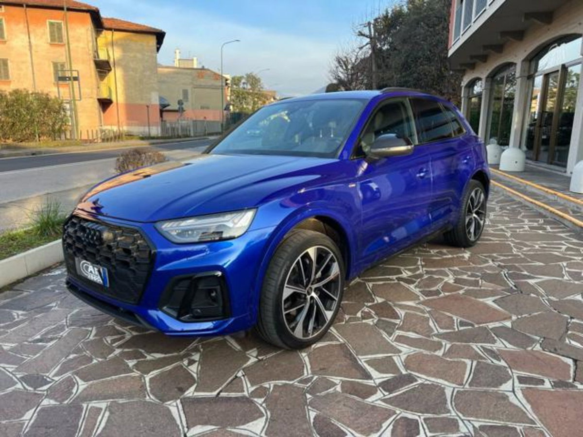 Audi Q5 40 2.0 tdi mhev 12V S line quattro s-tronic (2)