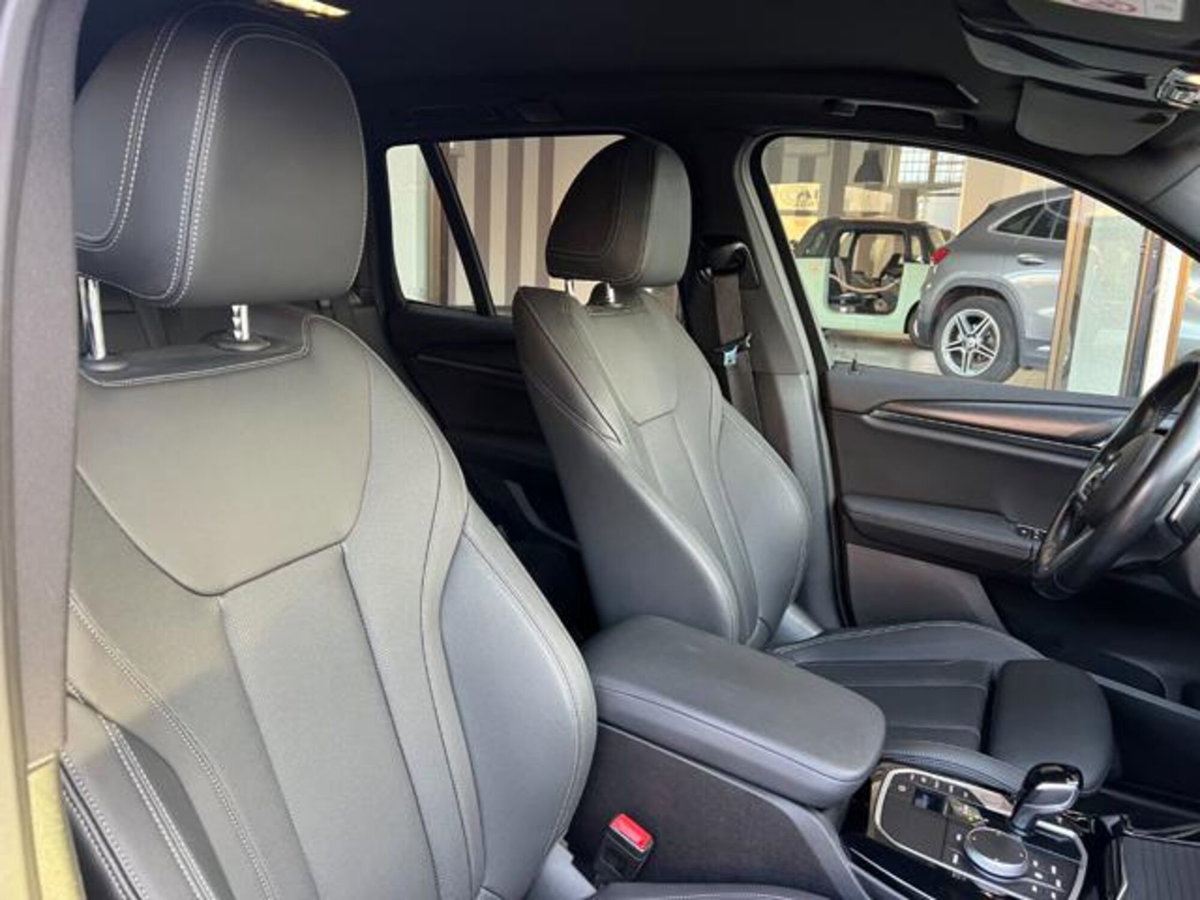 BMW X3 xdrive20d mhev 48V Msport auto (12)
