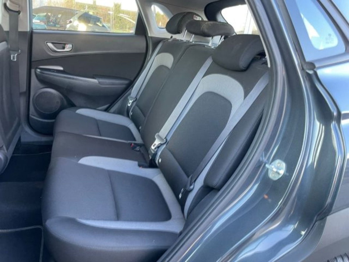 Hyundai Kona 1.6 CRDI 115 CV Style (12)