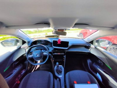 Peugeot 208 1.2 puretech Active s&s 75cv (8)