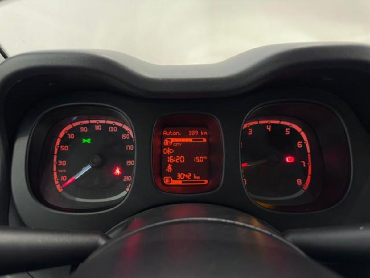 Fiat Panda 1.0 firefly hybrid s&s 70cv 5p.ti (9)
