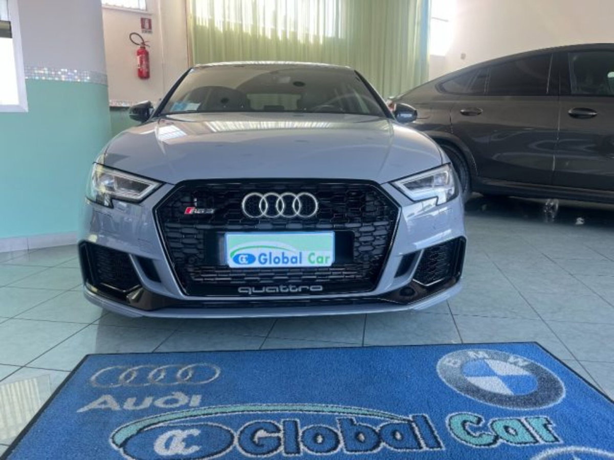Audi RS 3 Sportback 3 (2)