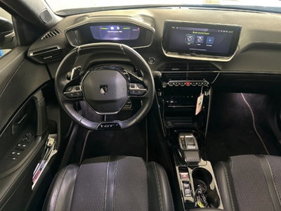 Peugeot 2008 PureTech 130 S&S EAT8 GT (12)