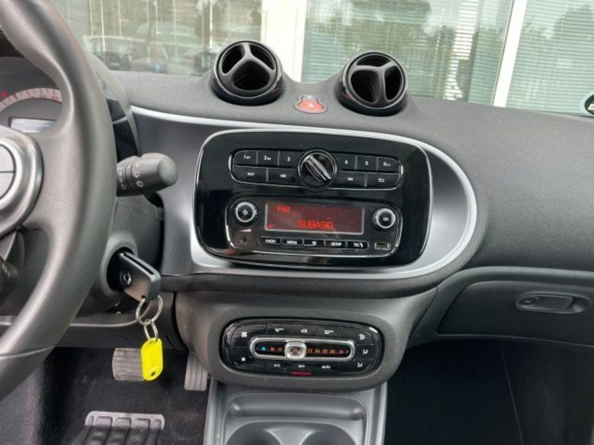 smart Fortwo 70 1.0 twinamic Passion (11)