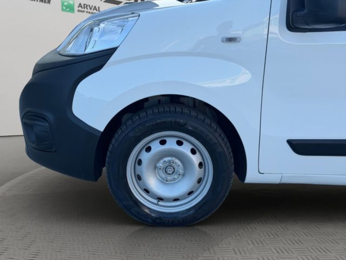 Fiat Fiorino Furgone cargo 1.3 mjt 80cv ecojet E6d-temp (19)