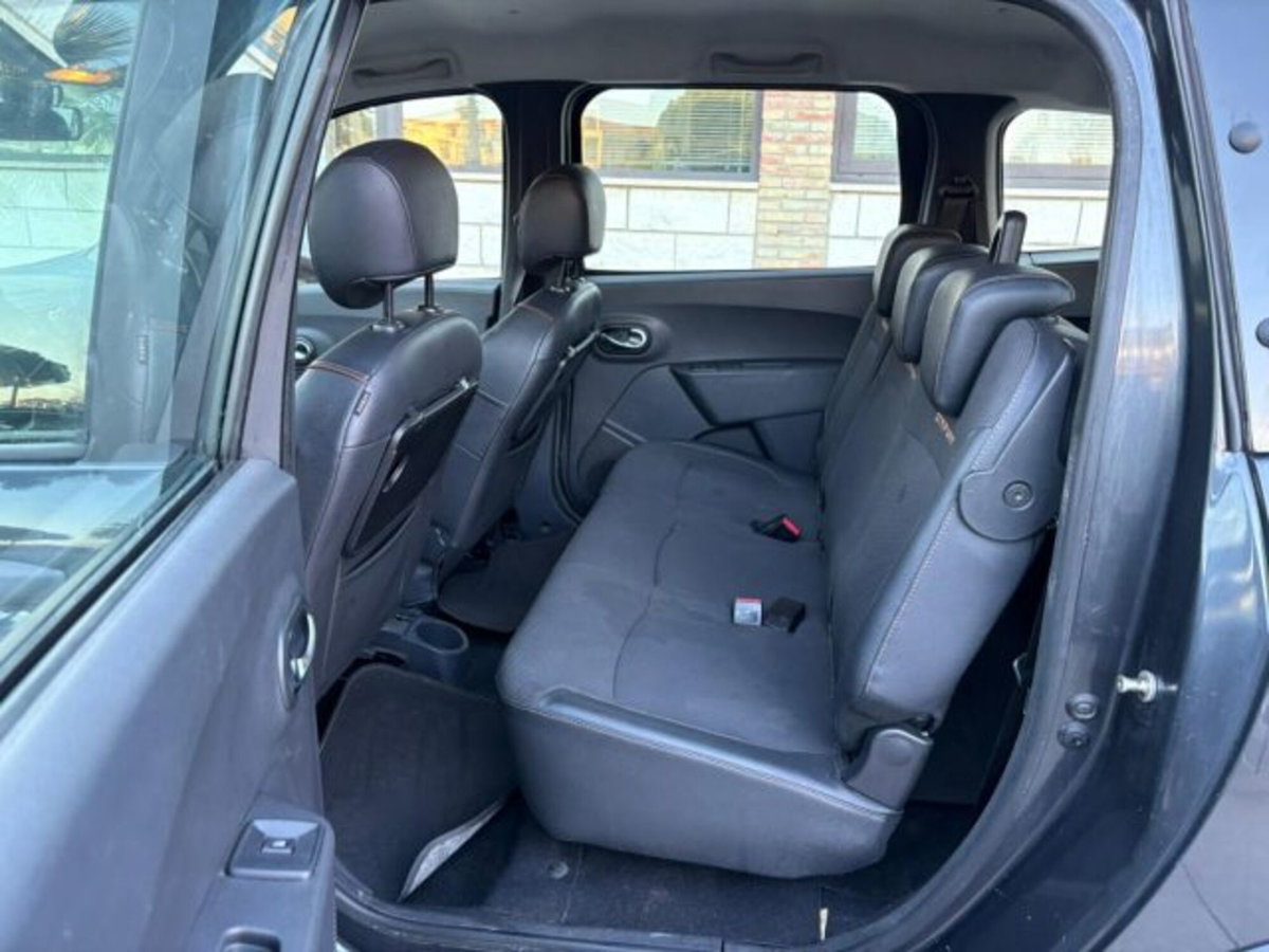 Dacia Lodgy 1.5 dCi 8V 110CV 7 posti Prestige (10)