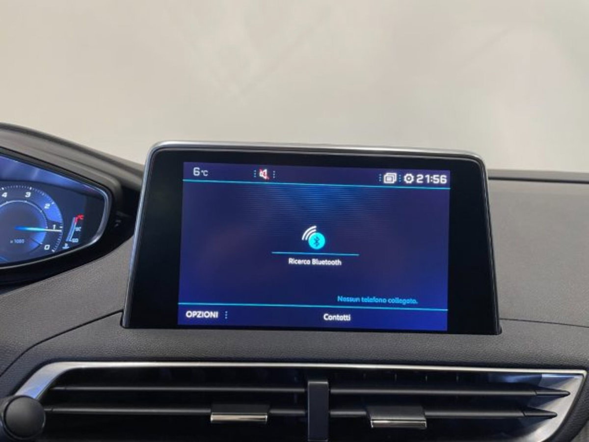 Peugeot 3008 BlueHDi 130 S&S EAT8 Active Business (10)