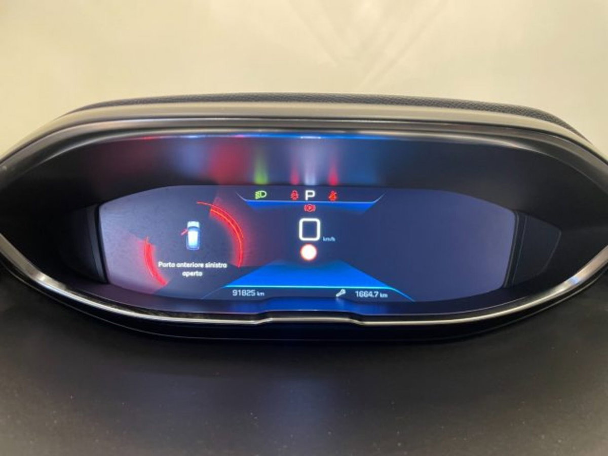 Peugeot 3008 BlueHDi 130 S&S EAT8 Active Business (5)