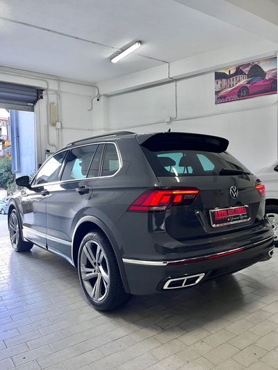 Volkswagen Tiguan 2.0 TDI 150 CV SCR DSG 4MOTION R-Line usata