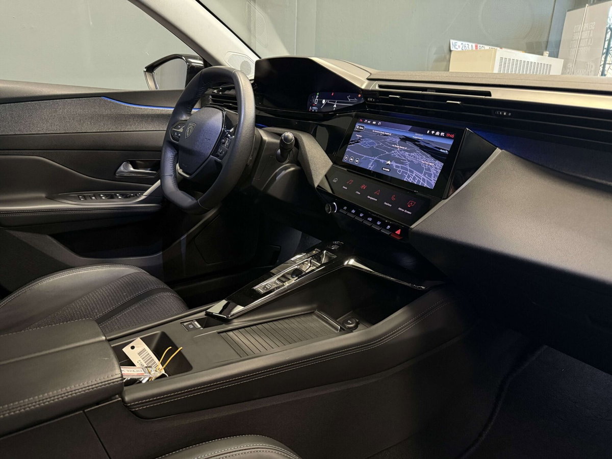 Peugeot 308 SW BlueHDi 130 S&S Allure Pack (13)