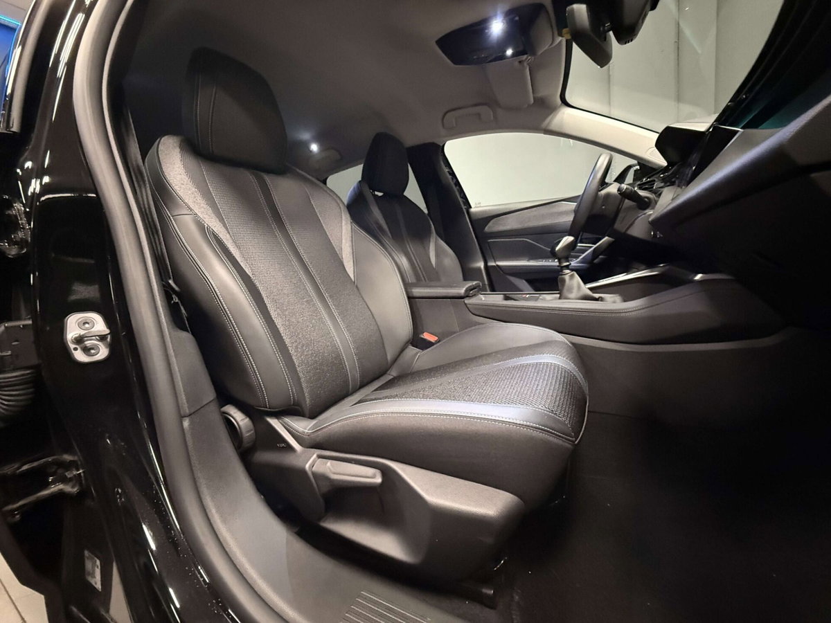 Peugeot 308 SW BlueHDi 130 S&S Allure Pack (10)