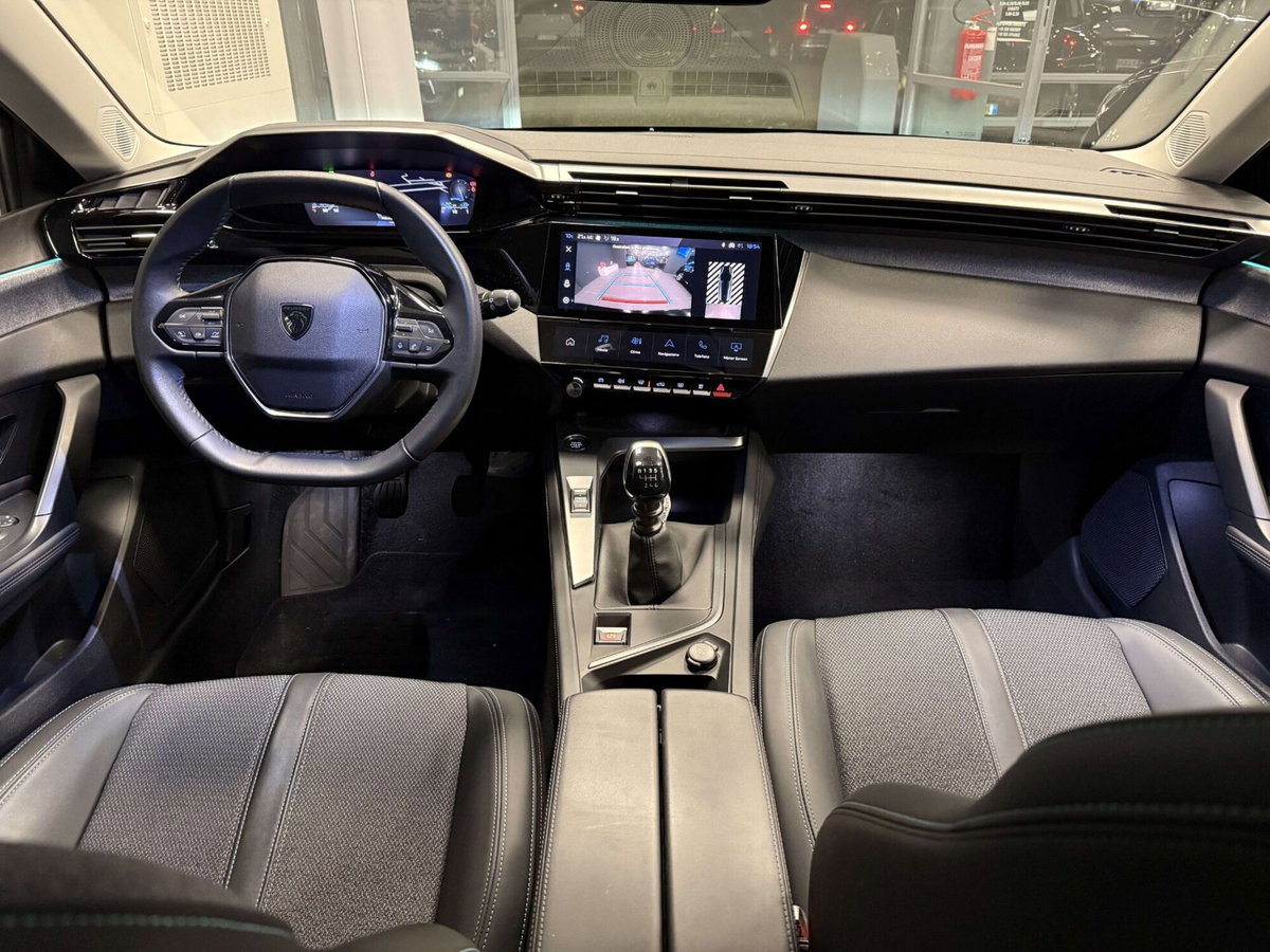 Peugeot 308 SW BlueHDi 130 S&S Allure Pack (9)