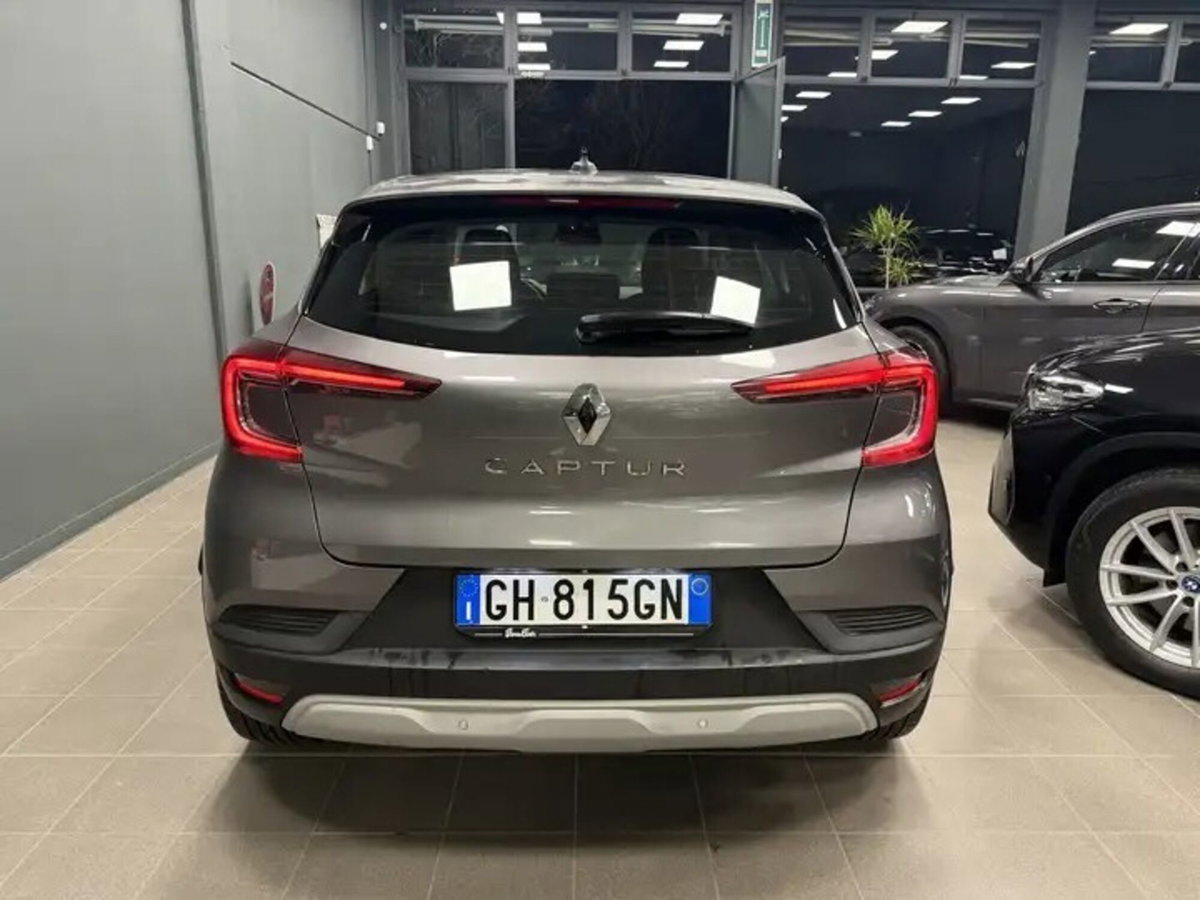 Renault Captur TCe 90 CV Business (5)